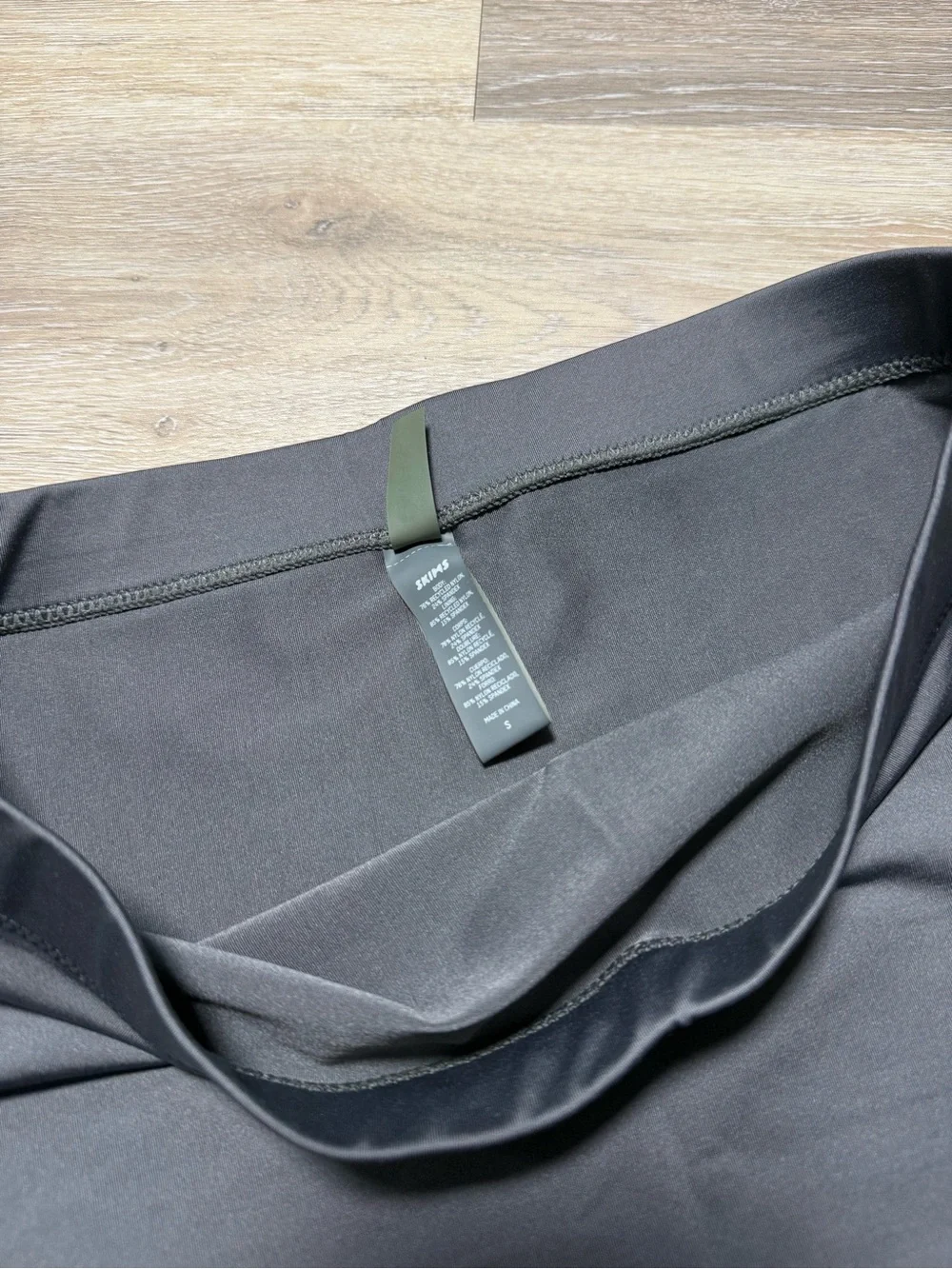Skims Swim skirt - Gunmetal